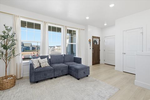 Tiny photo for 740 W 500 N, Smithfield, UT 84335 (MLS # 2145060)