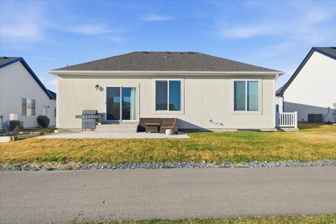 Tiny photo for 740 W 500 N, Smithfield, UT 84335 (MLS # 2145060)