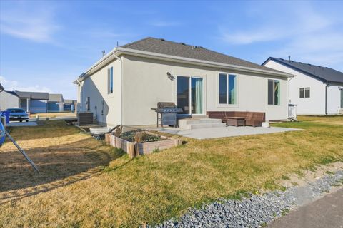 Tiny photo for 740 W 500 N, Smithfield, UT 84335 (MLS # 2145060)