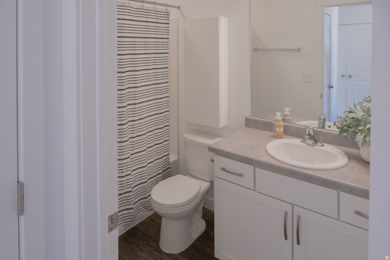 MILLER CROSSING - Residential