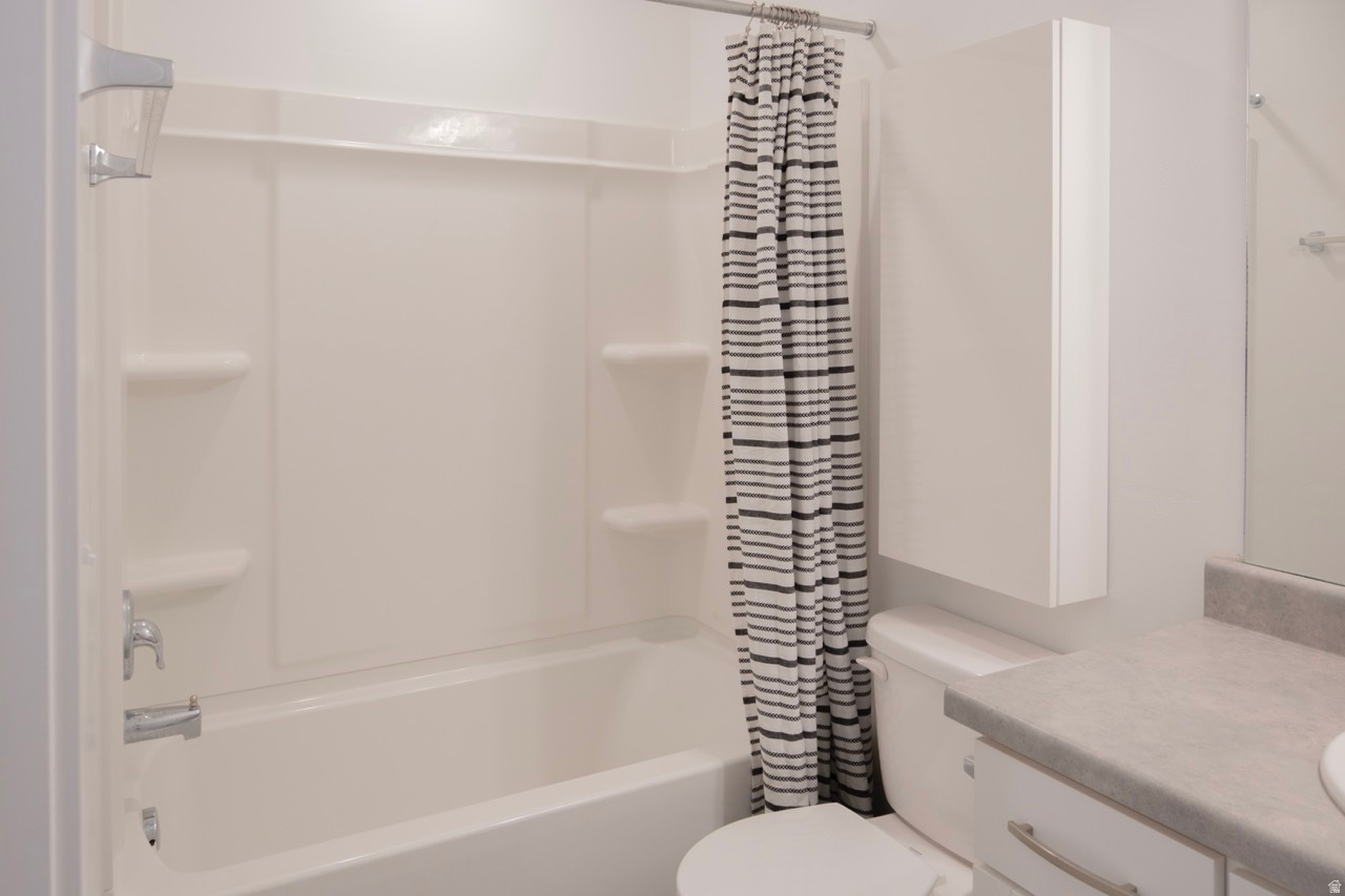 MILLER CROSSING - Residential