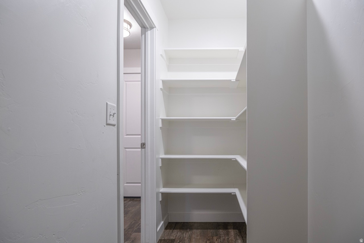 MILLER CROSSING - Residential