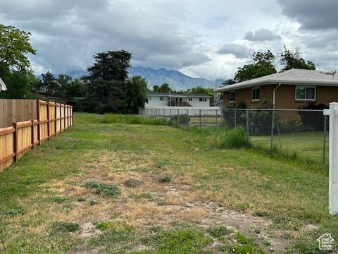Tiny photo for 4913 S NAYLOR LN, Murray, UT 84107 (MLS # 2060025)