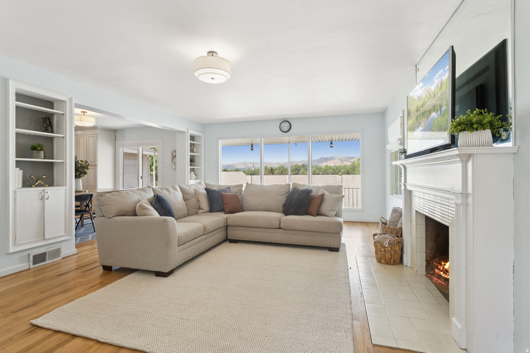 HIGHLAND PARK - Residential