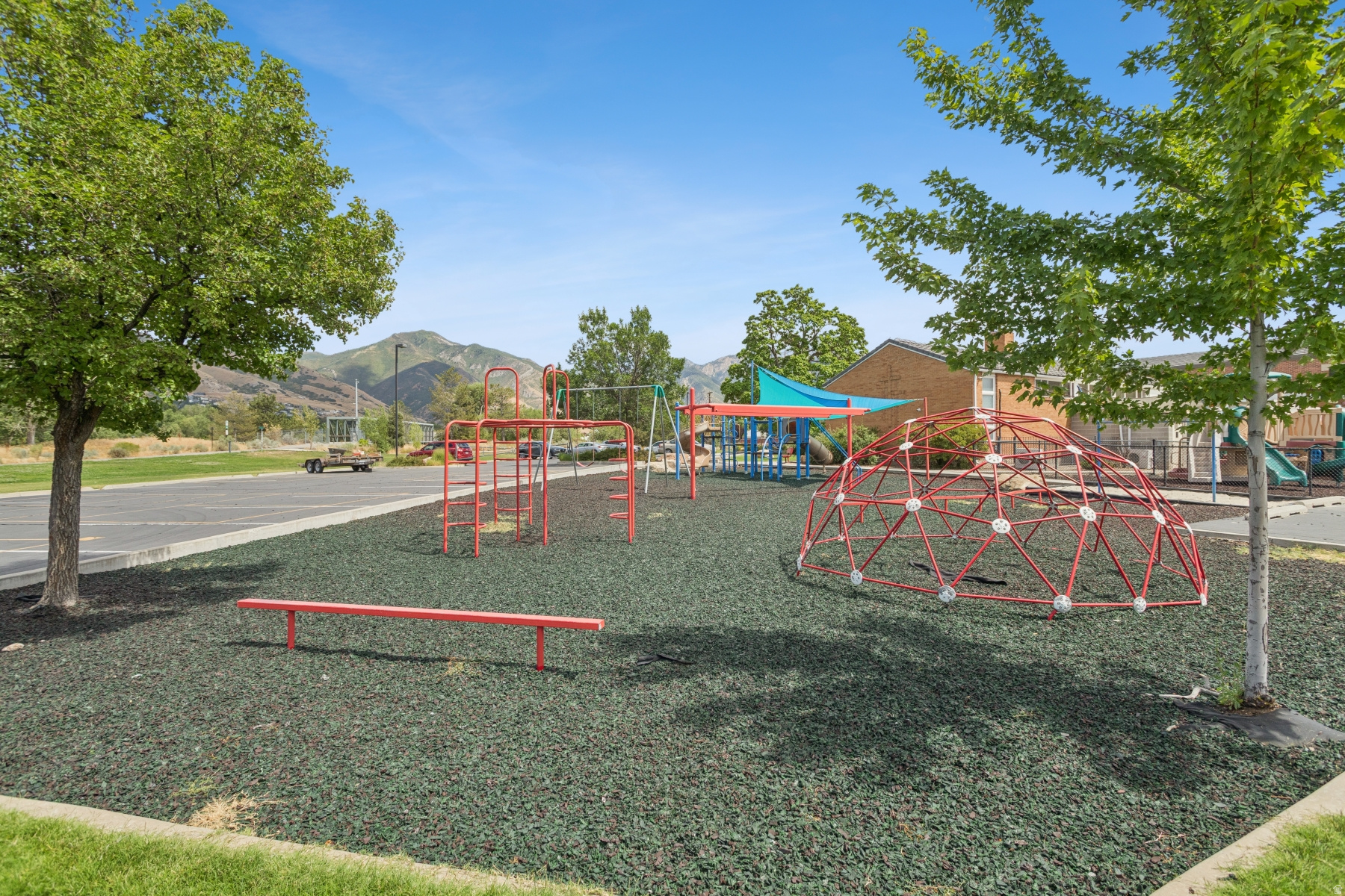 HIGHLAND PARK - Residential