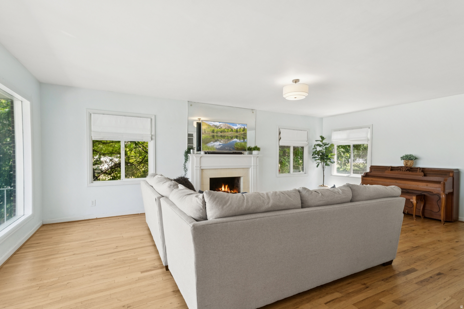 HIGHLAND PARK - Residential