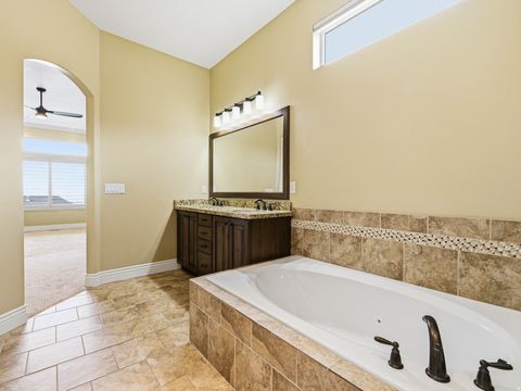 Tiny photo for 1129 E SUNSET DUNES WAY S #78, Draper, UT 84020 (MLS # 2154233)
