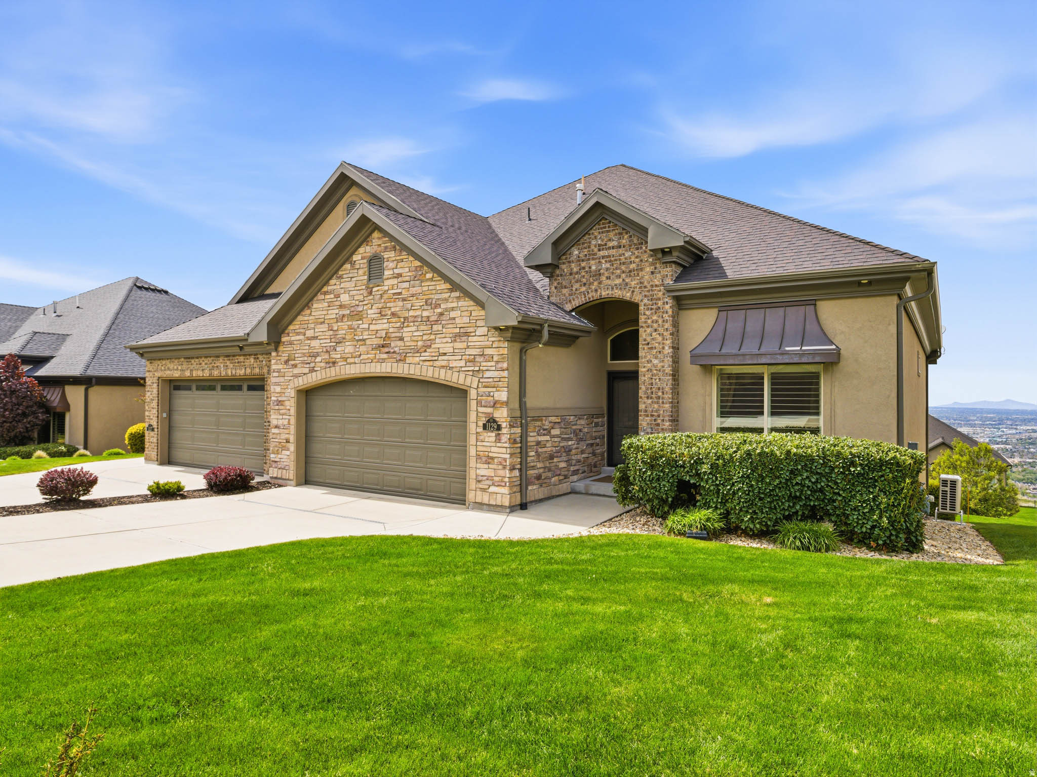 SUNSET RIDGE AT SOUTH MOUNTAIN - Residential Income