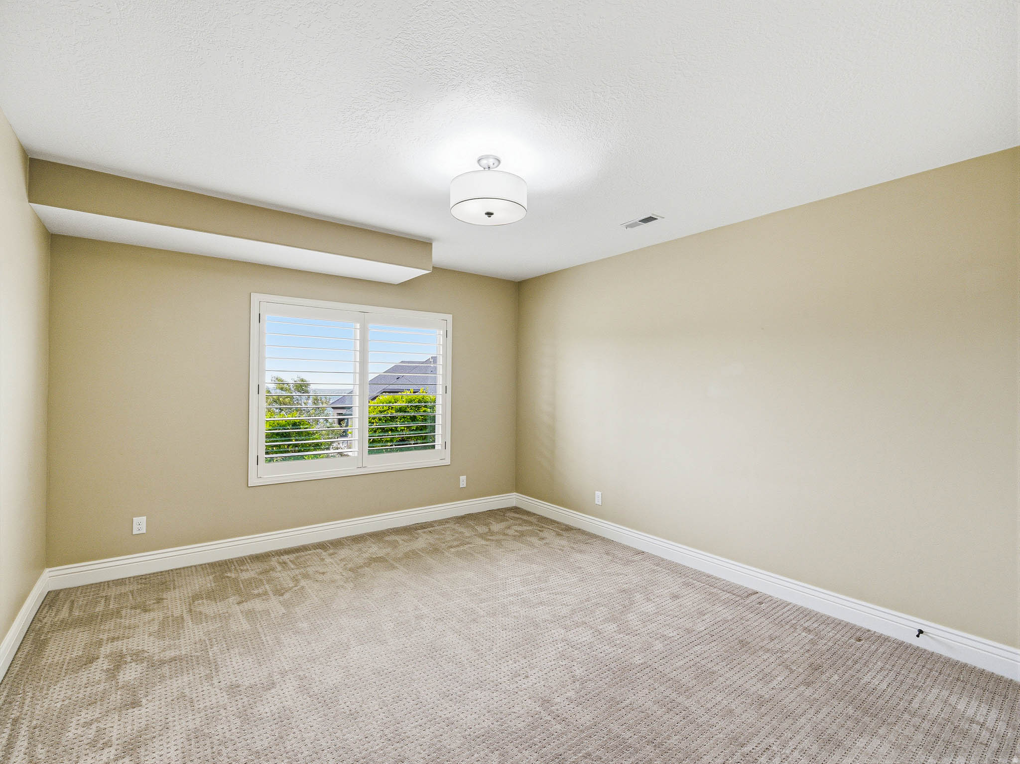 SUNSET RIDGE AT SOUTH MOUNTAIN - Residential Income