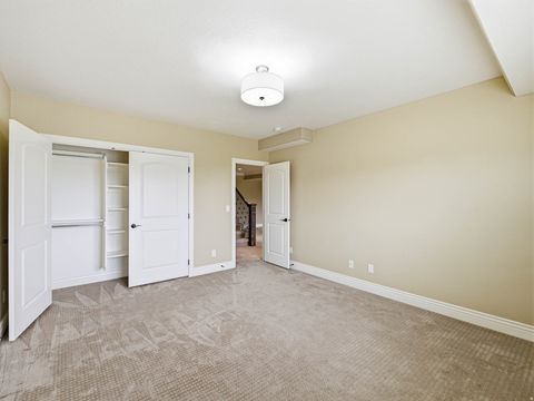 Tiny photo for 1129 E SUNSET DUNES WAY S #78, Draper, UT 84020 (MLS # 2154233)
