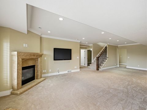 Tiny photo for 1129 E SUNSET DUNES WAY S #78, Draper, UT 84020 (MLS # 2154233)