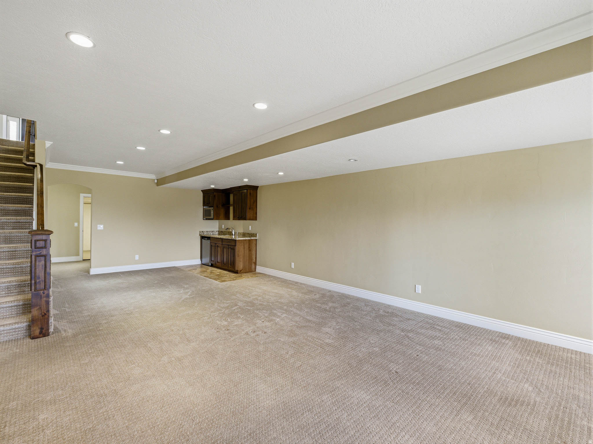 SUNSET RIDGE AT SOUTH MOUNTAIN - Residential Income