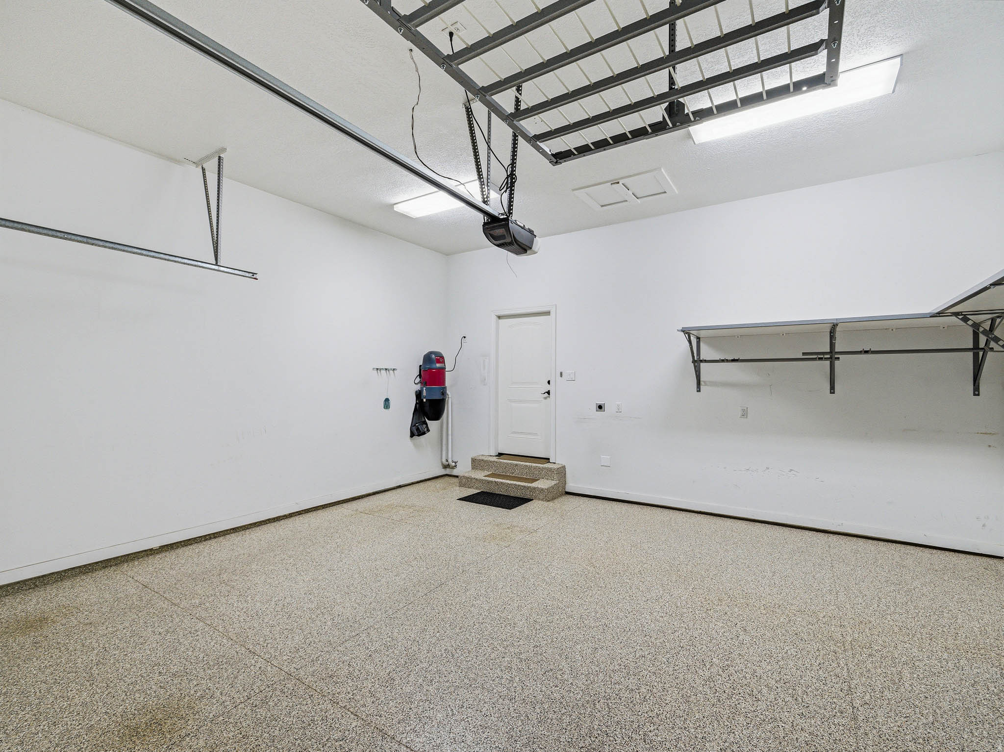 SUNSET RIDGE AT SOUTH MOUNTAIN - Residential Income