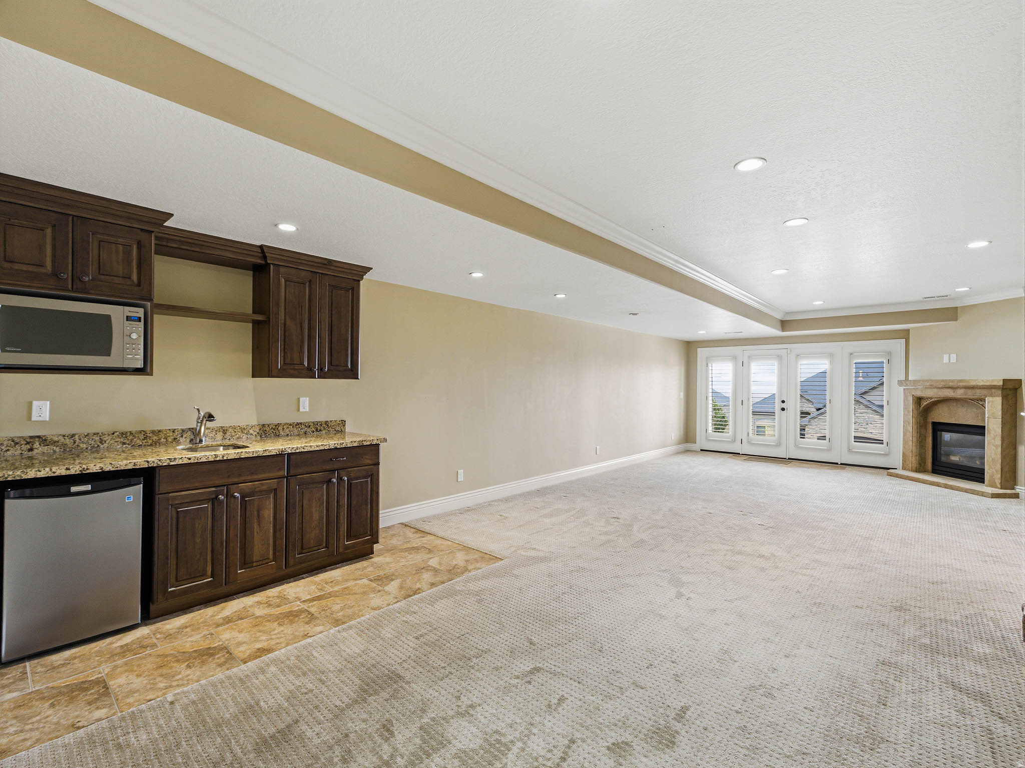 SUNSET RIDGE AT SOUTH MOUNTAIN - Residential Income