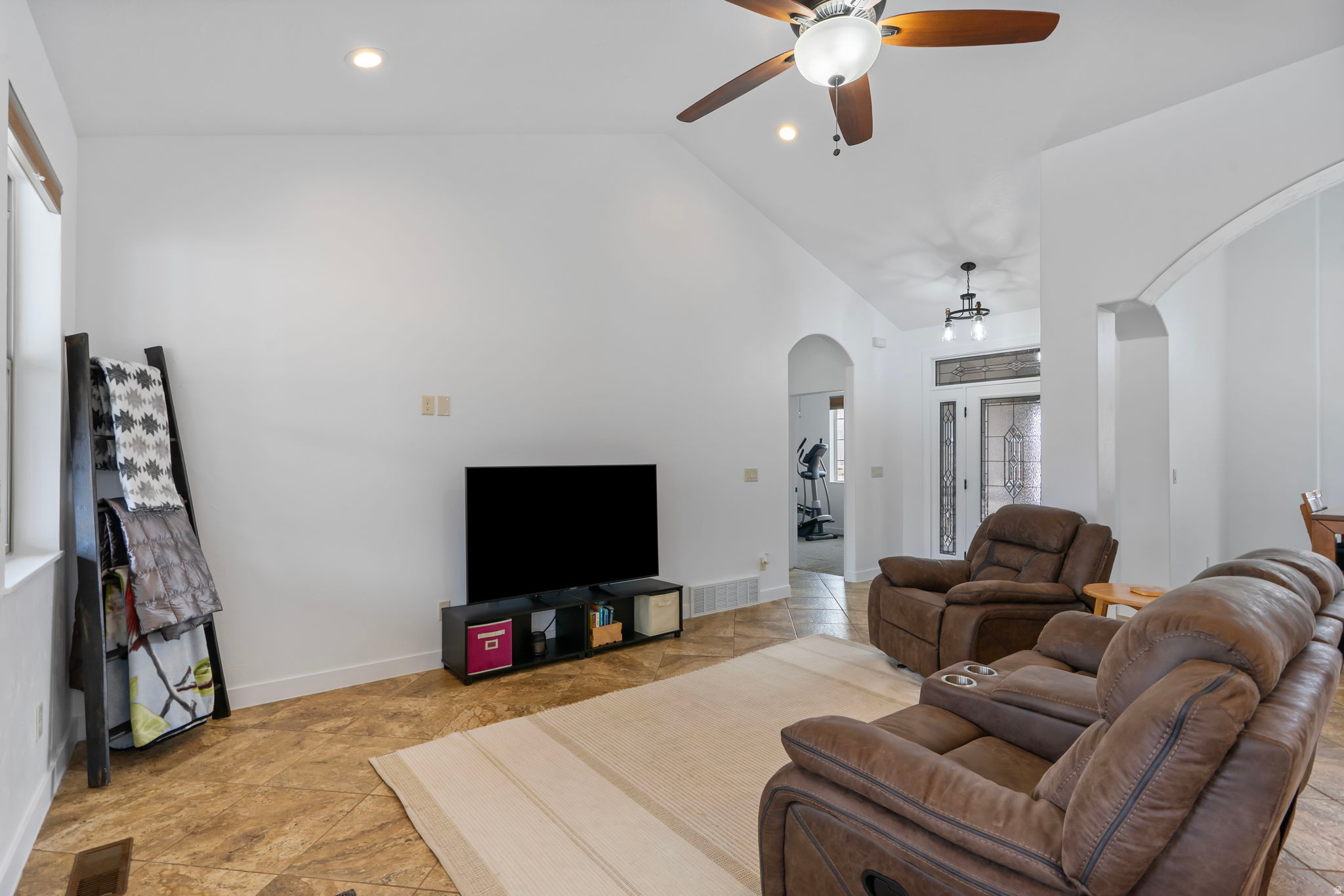 MOON VALLEY - Residential