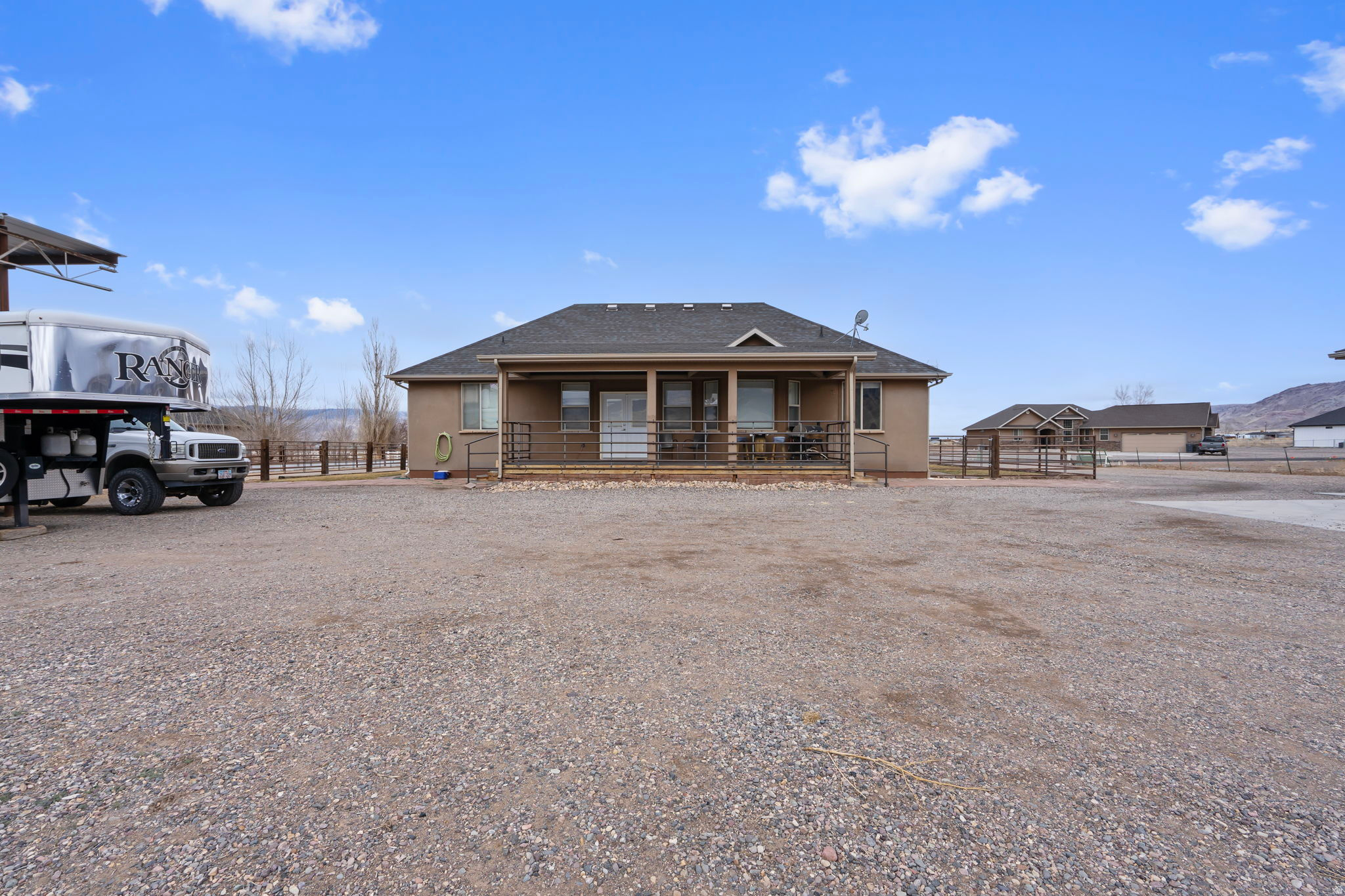 MOON VALLEY - Residential