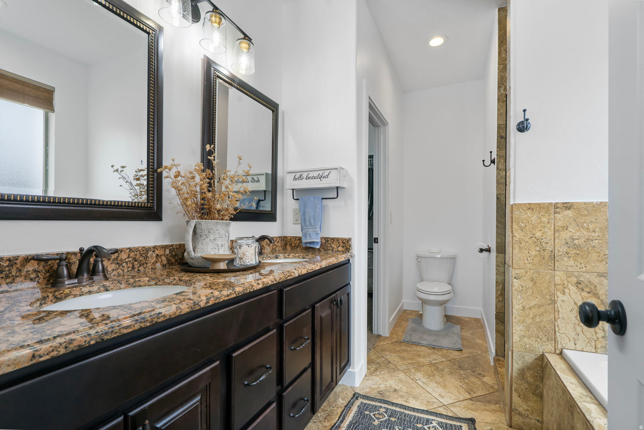 MOON VALLEY - Residential