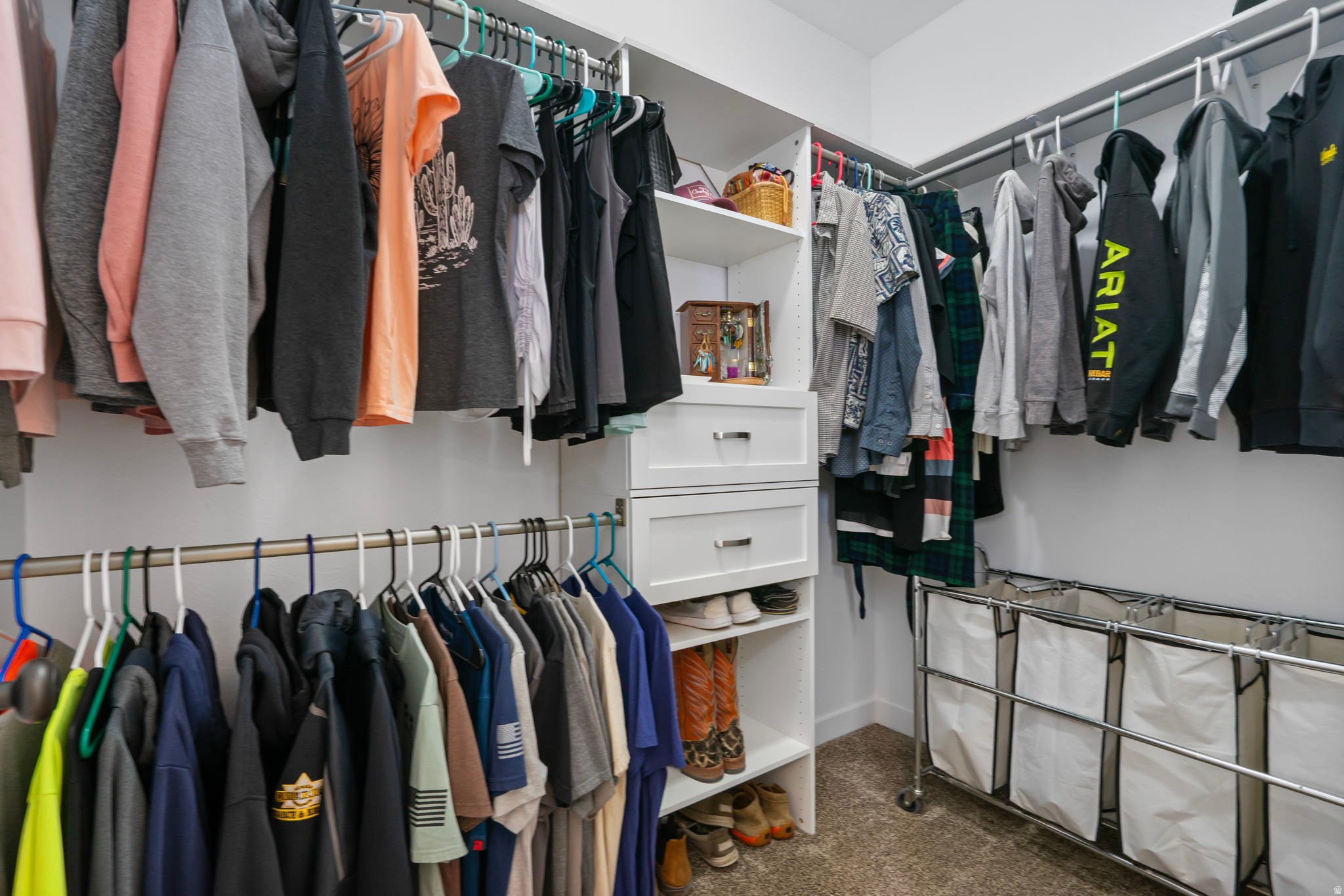 MOON VALLEY - Residential