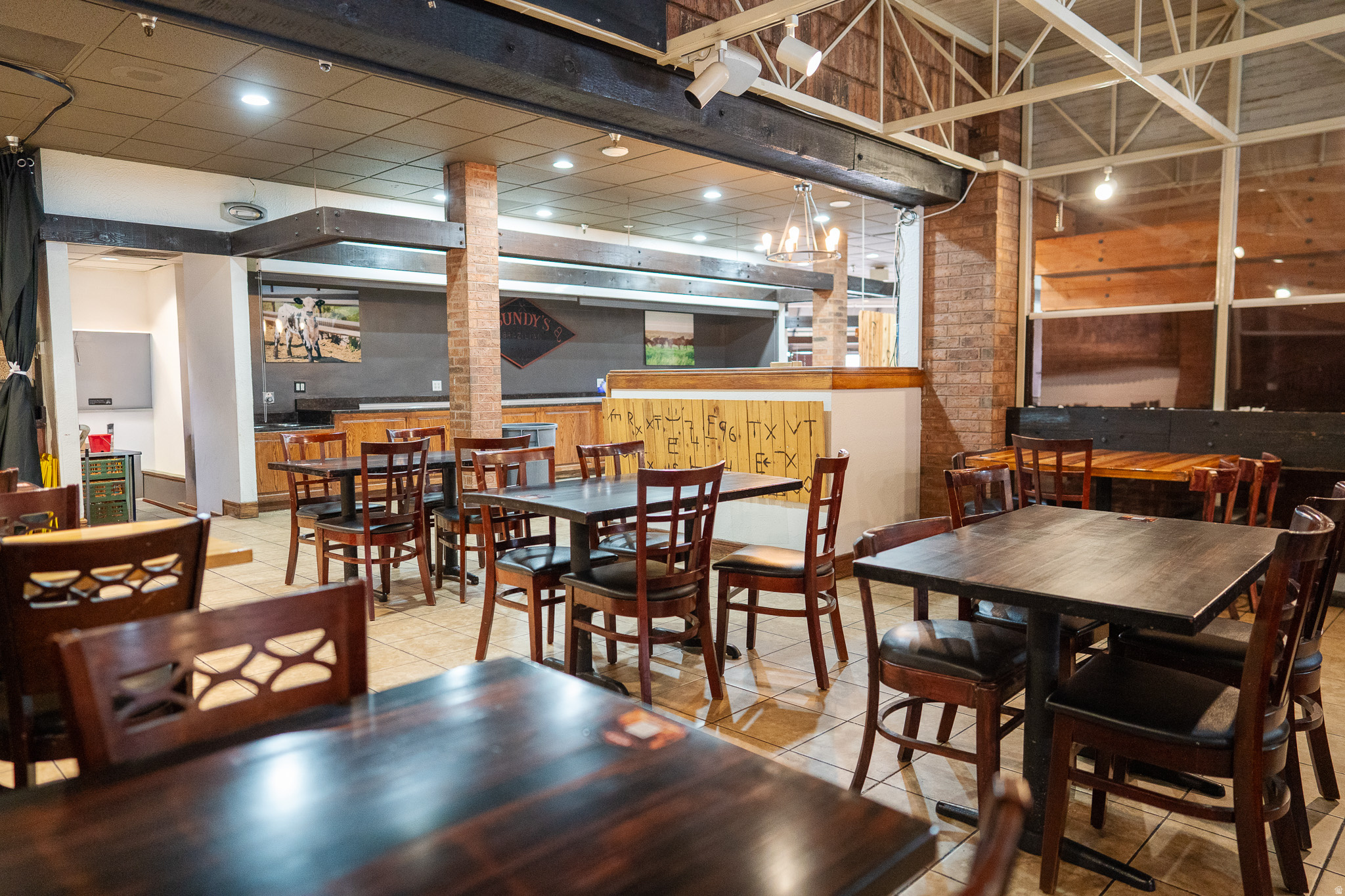 WORTHEN - Commercial Lease