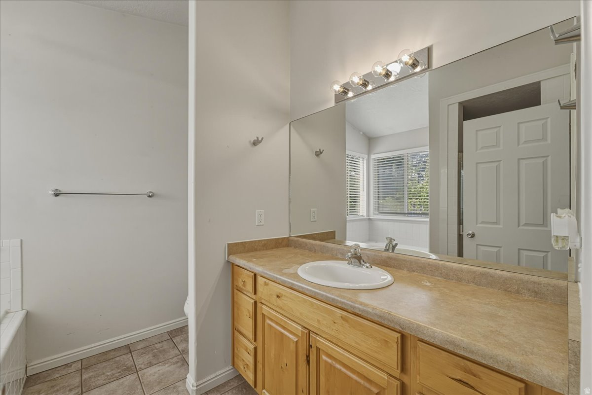 MATCH PLACE - Residential