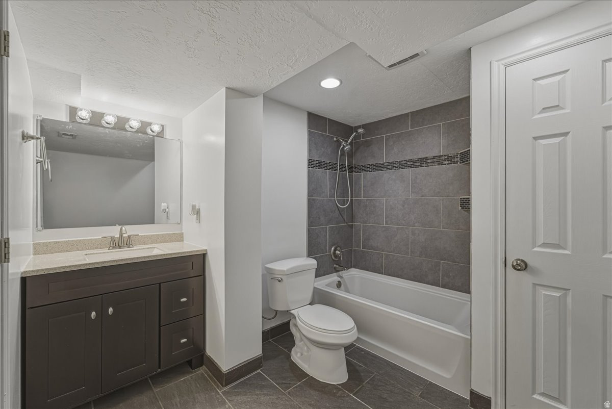 MATCH PLACE - Residential