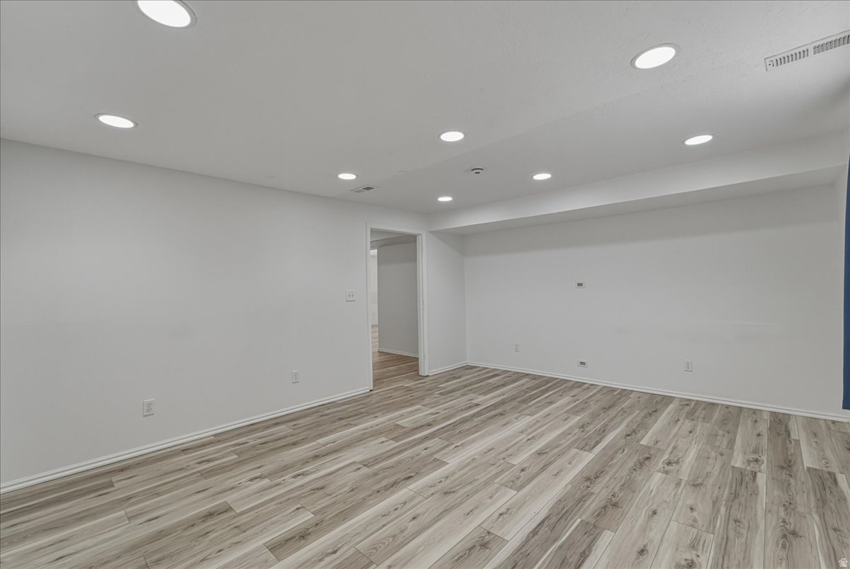 MATCH PLACE - Residential