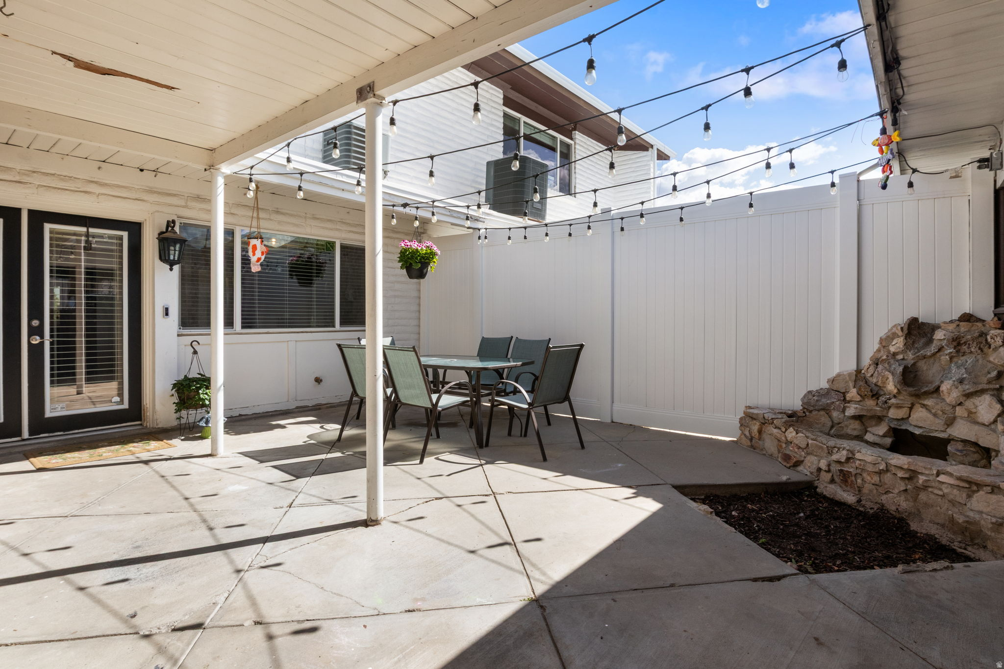 BENCHMARK VILLAGE - Residential