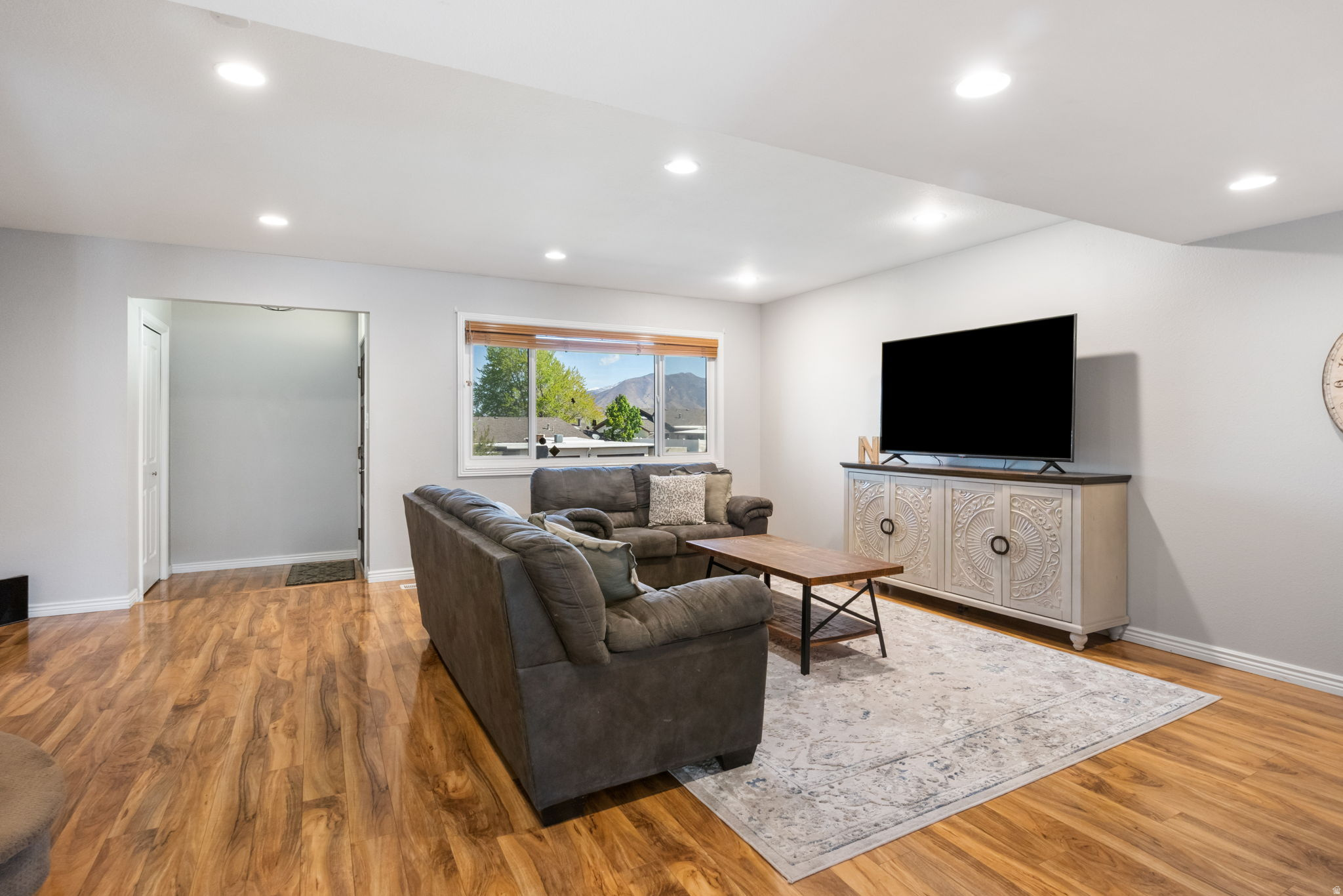 BENCHMARK VILLAGE - Residential