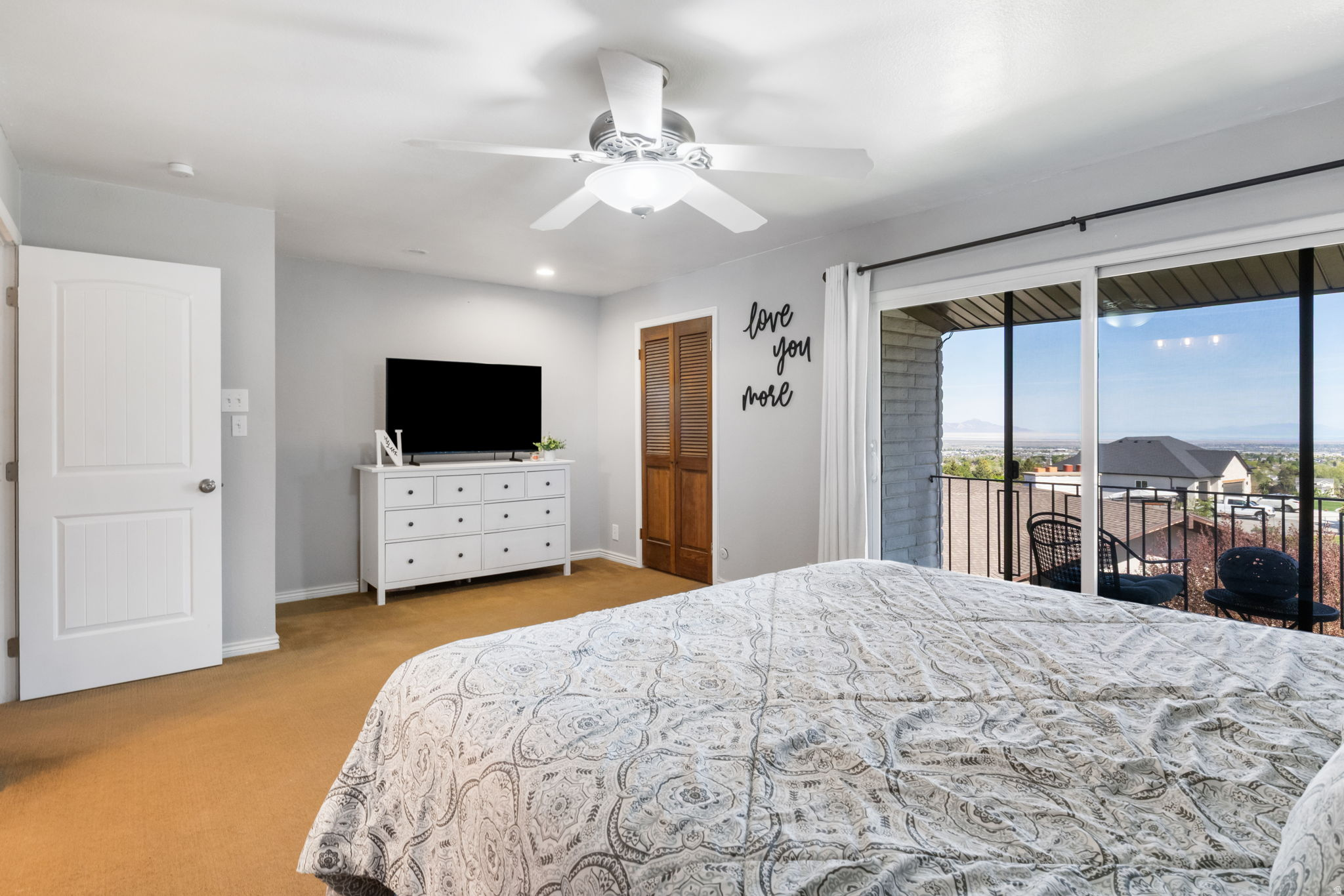 BENCHMARK VILLAGE - Residential