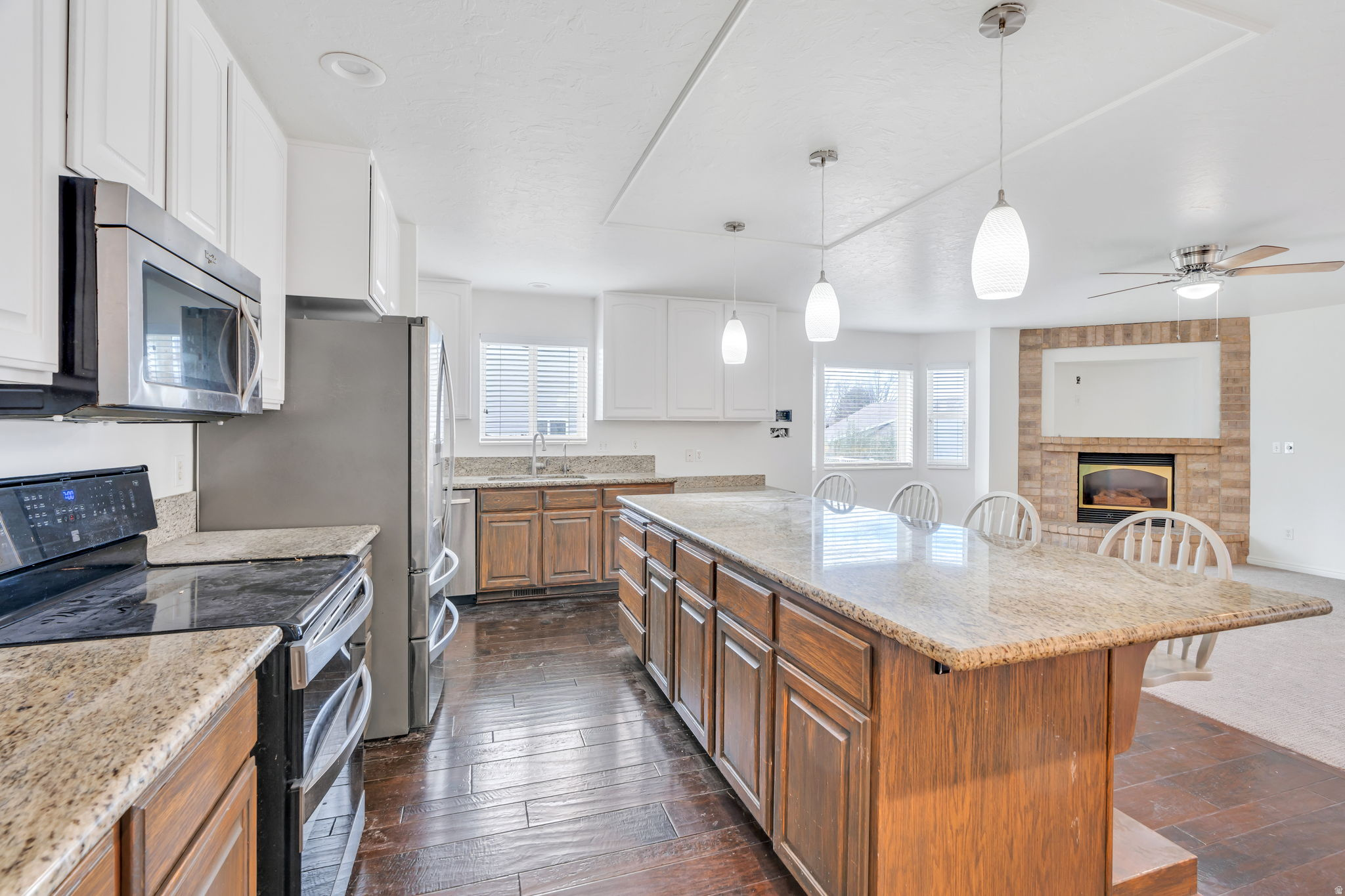 GREEN VALLEY - Residential Income