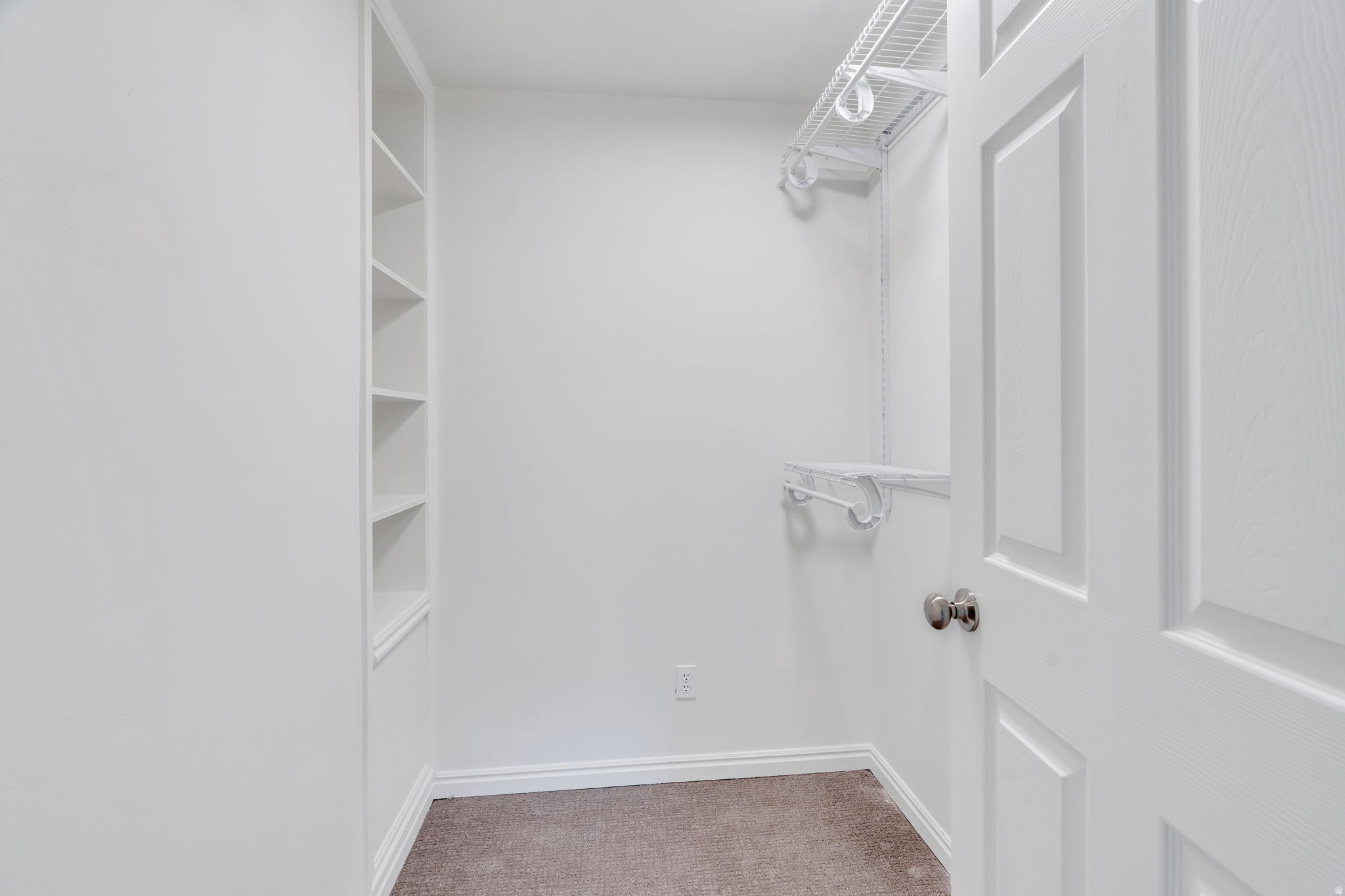 GREEN VALLEY - Residential Income