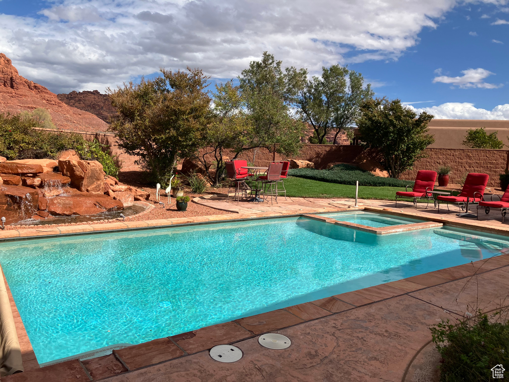 CITADEL ESTATES - Residential