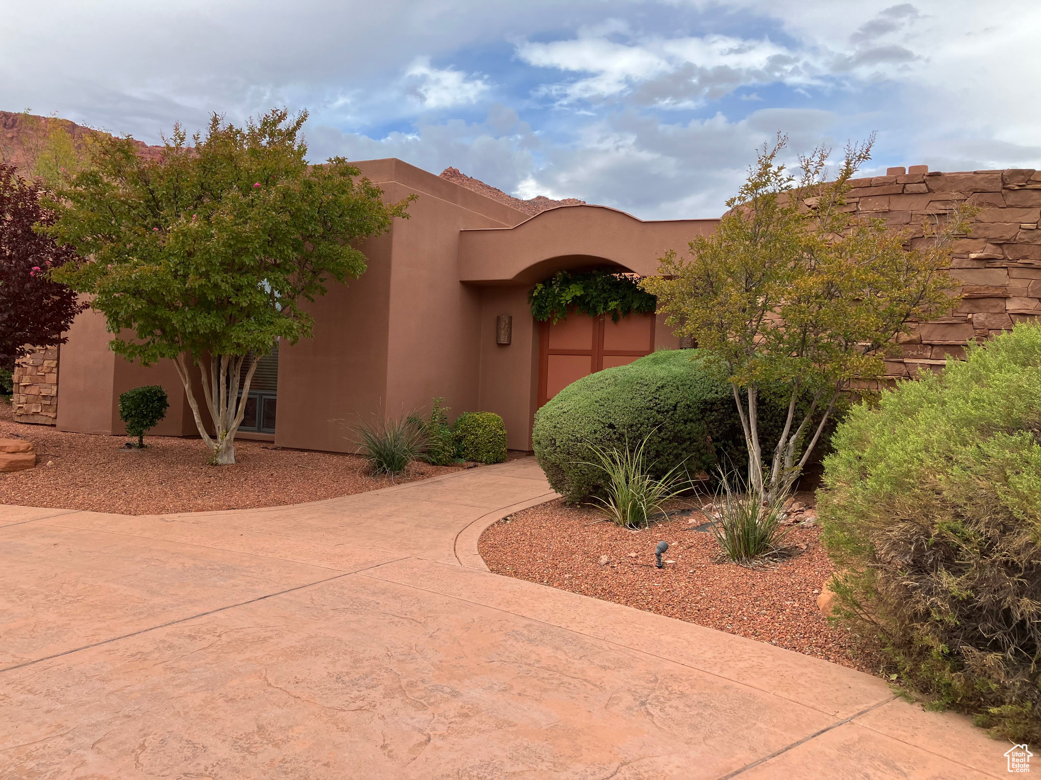 CITADEL ESTATES - Residential