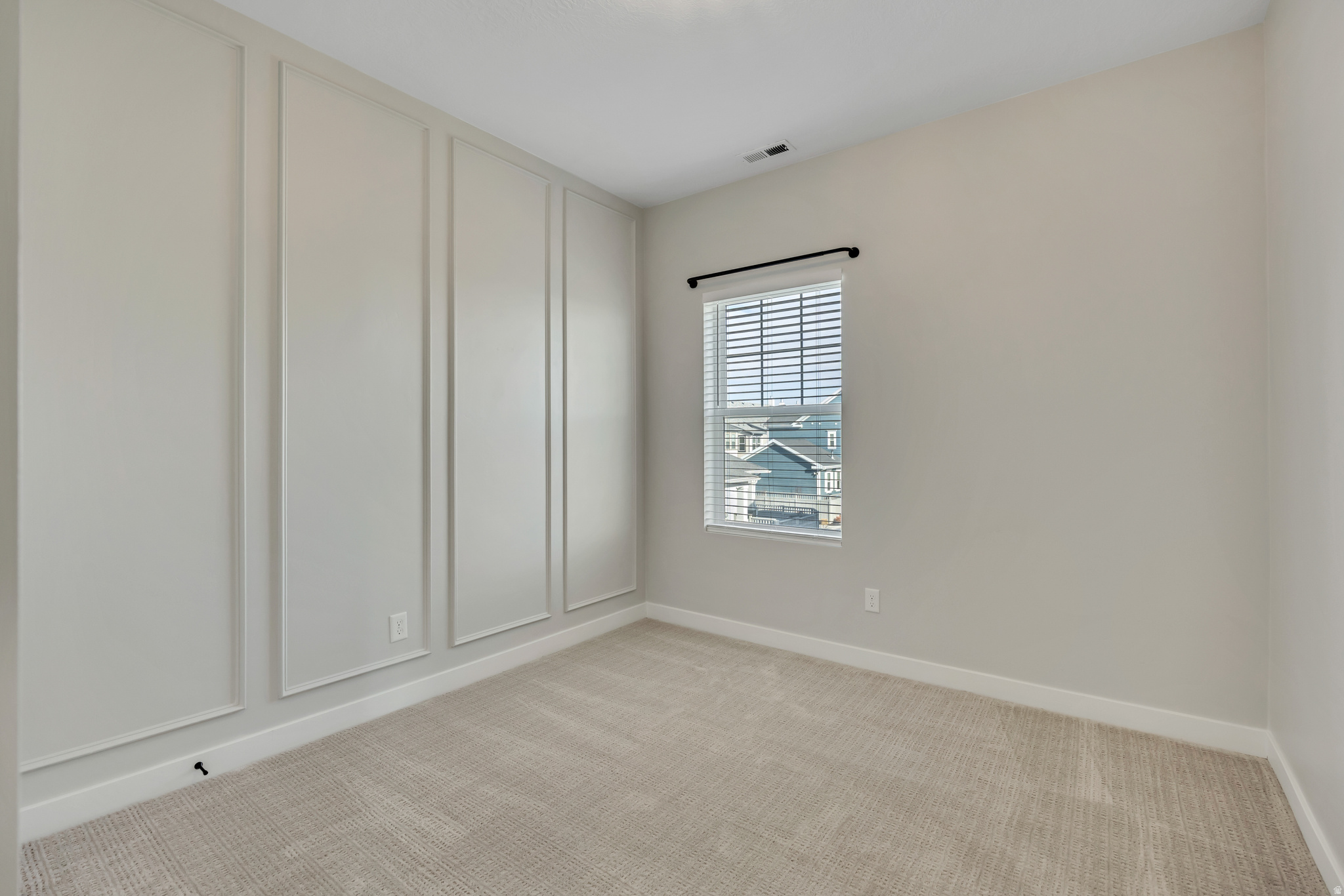 DAYBREAK - Residential