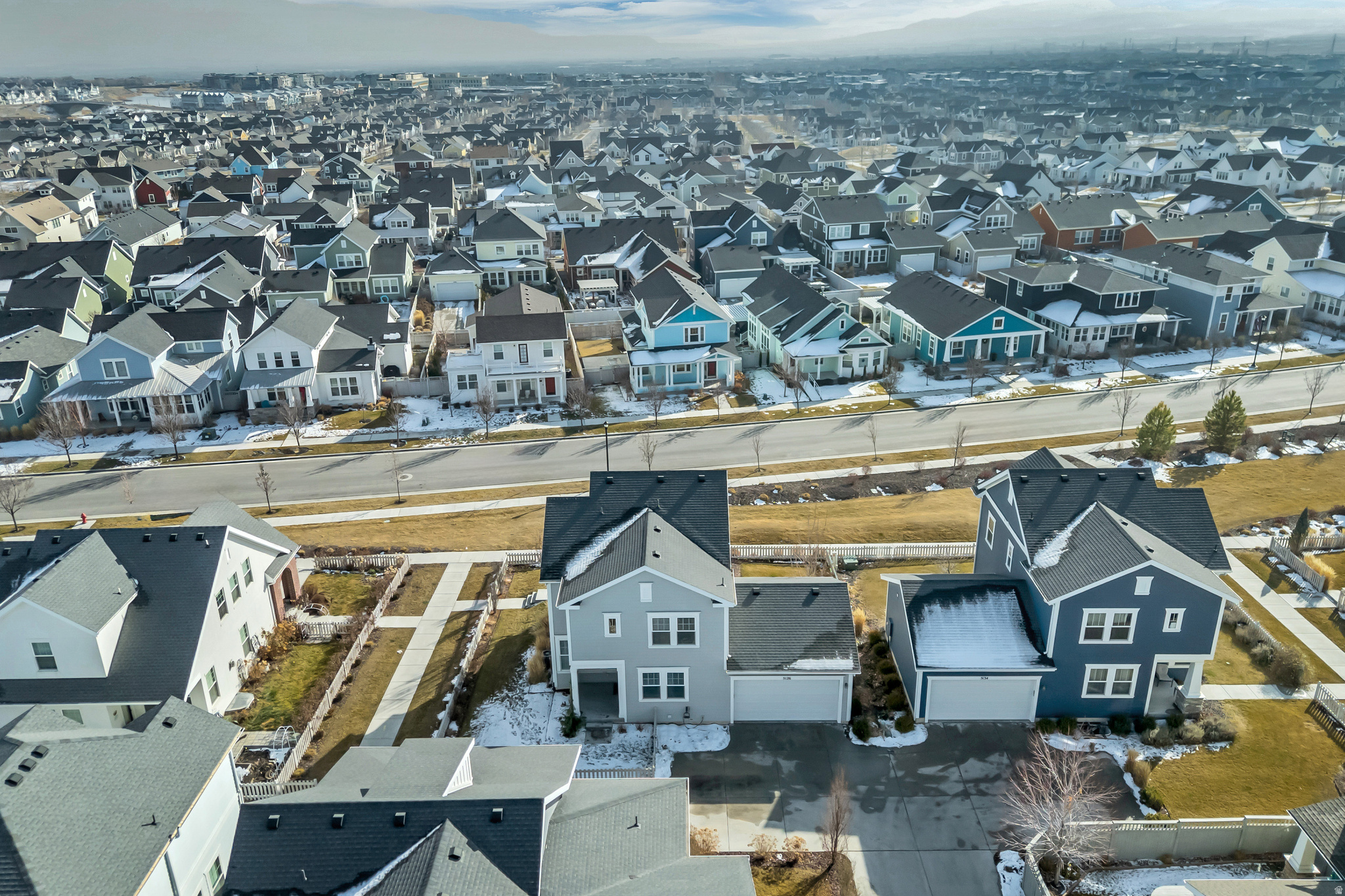 DAYBREAK - Residential