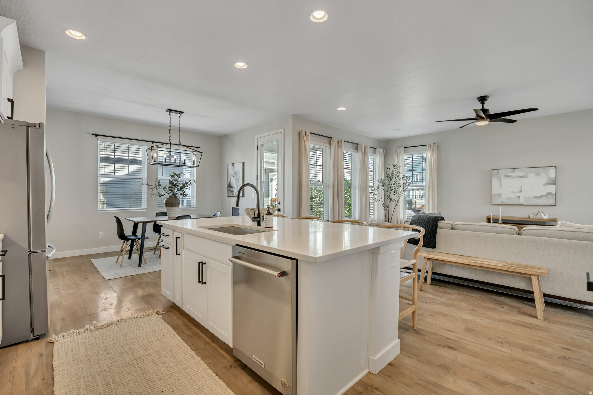 DAYBREAK - Residential