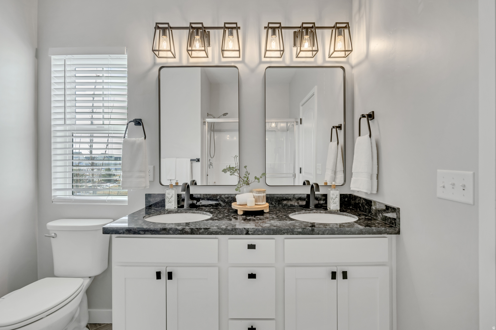 DAYBREAK - Residential