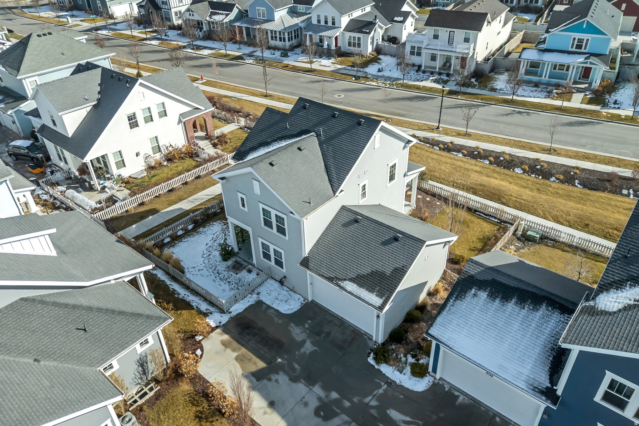 DAYBREAK - Residential