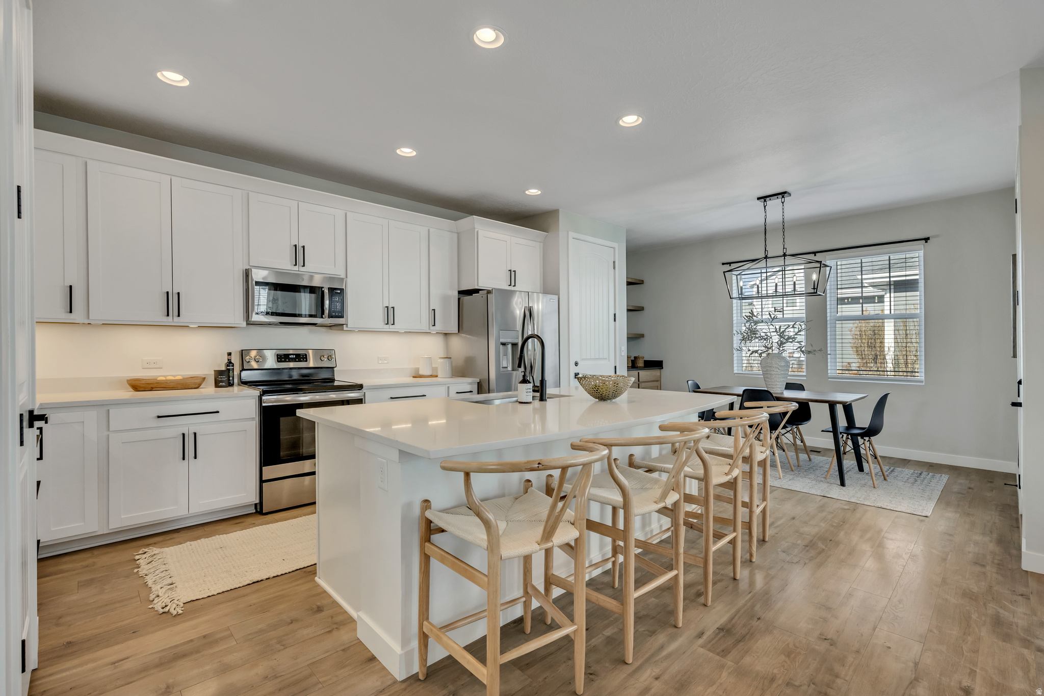 DAYBREAK - Residential