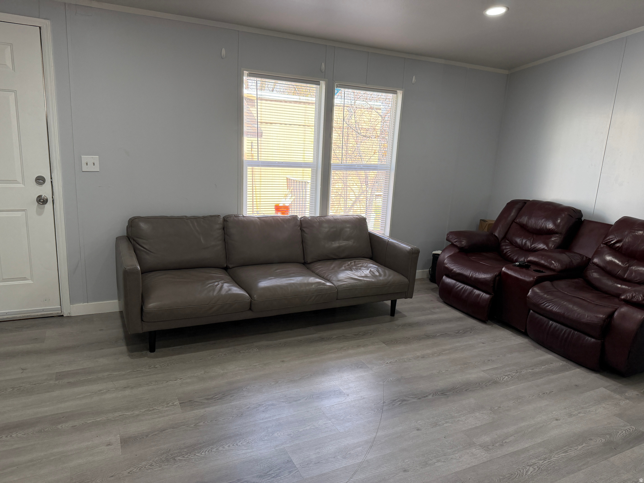 MOUNTAIN VIEW MHC - Residential