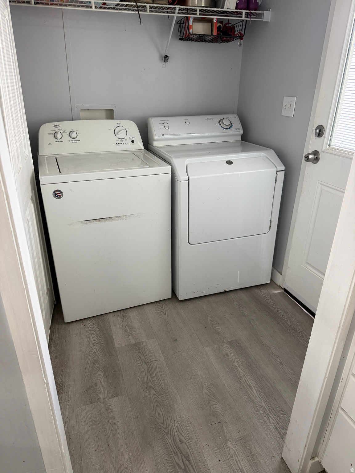 MOUNTAIN VIEW MHC - Residential