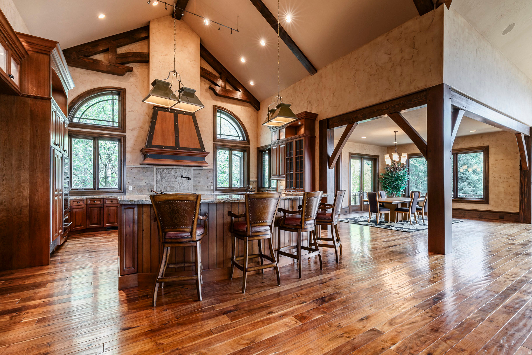 SEVEN SPRINGS - Residential