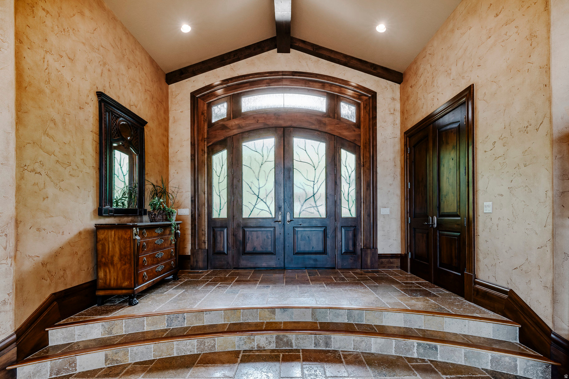 SEVEN SPRINGS - Residential