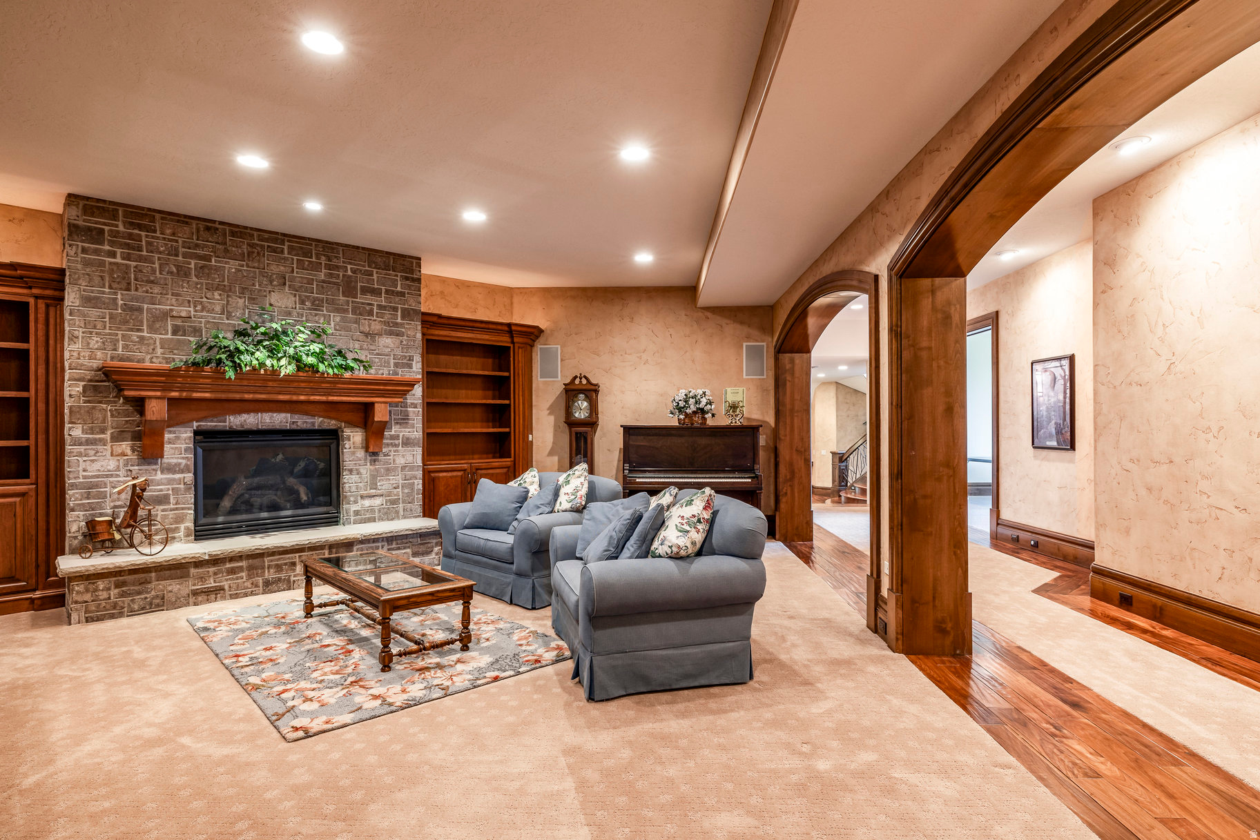 SEVEN SPRINGS - Residential