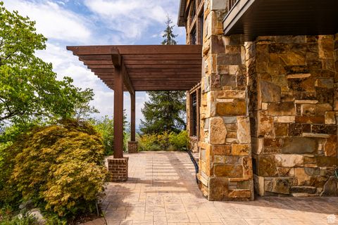 Tiny photo for 3409 E SEVEN SPRINGS DR S, Sandy, UT 84092 (MLS # 2108931)