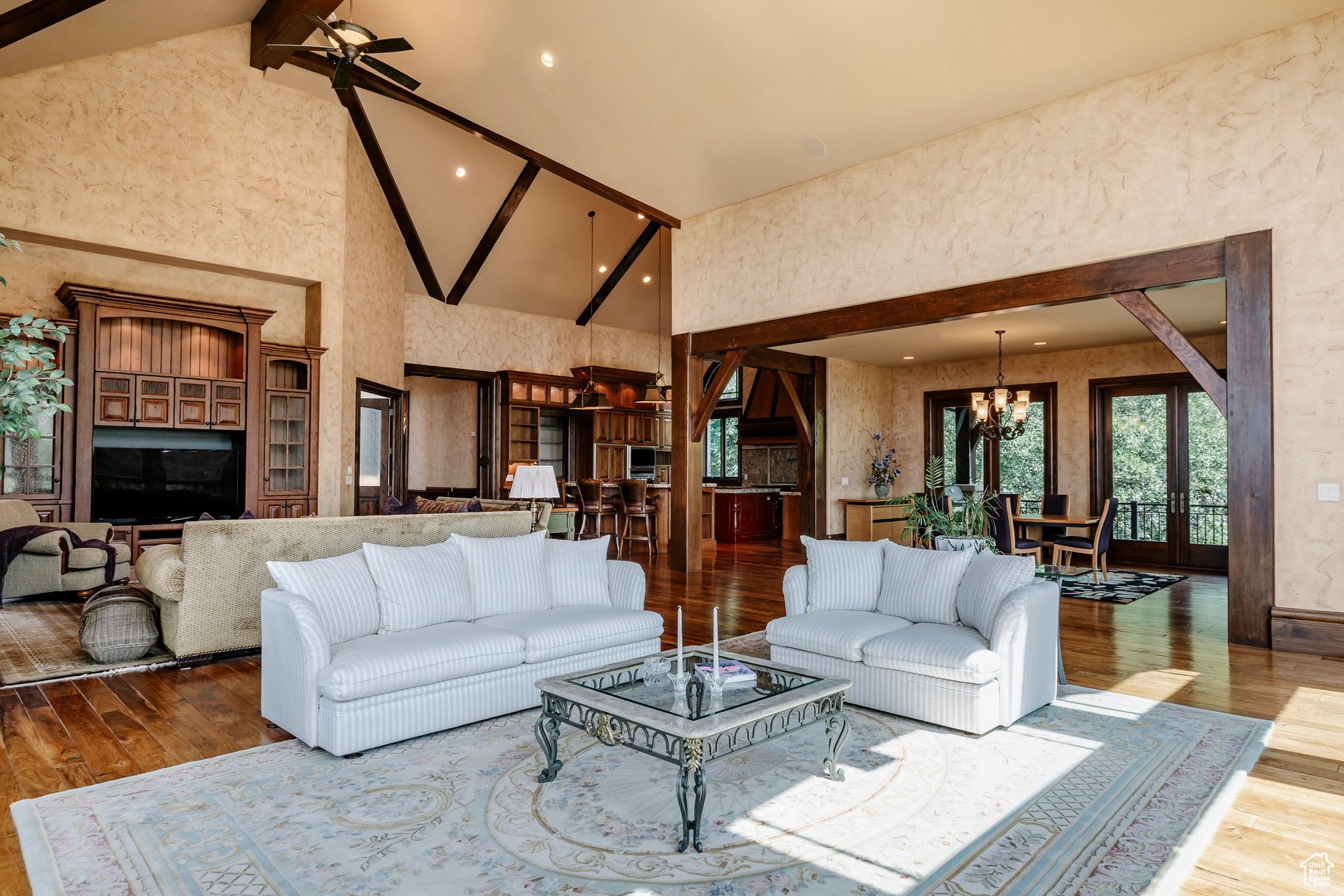 SEVEN SPRINGS - Residential