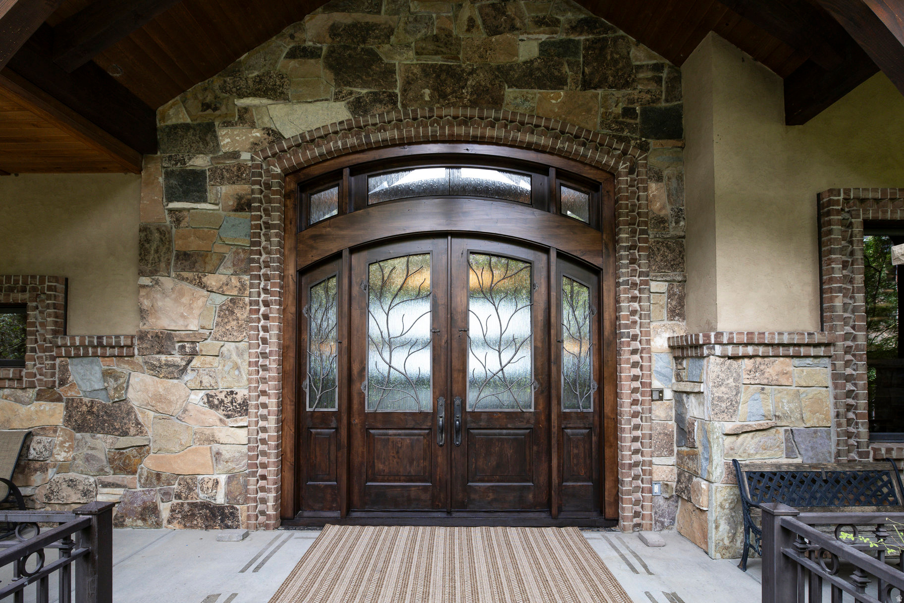 SEVEN SPRINGS - Residential