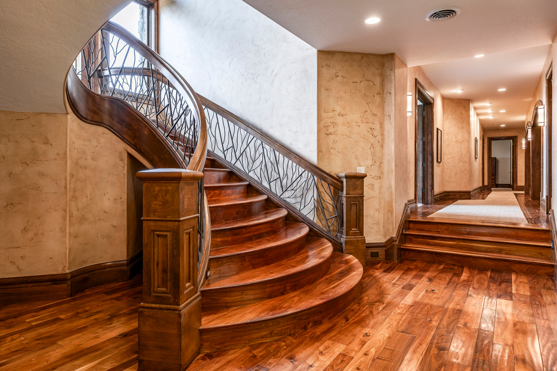 SEVEN SPRINGS - Residential