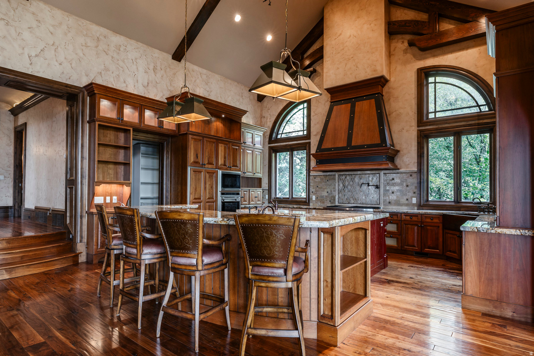 SEVEN SPRINGS - Residential