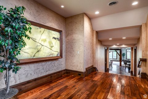 Tiny photo for 3409 E SEVEN SPRINGS DR S, Sandy, UT 84092 (MLS # 2108931)